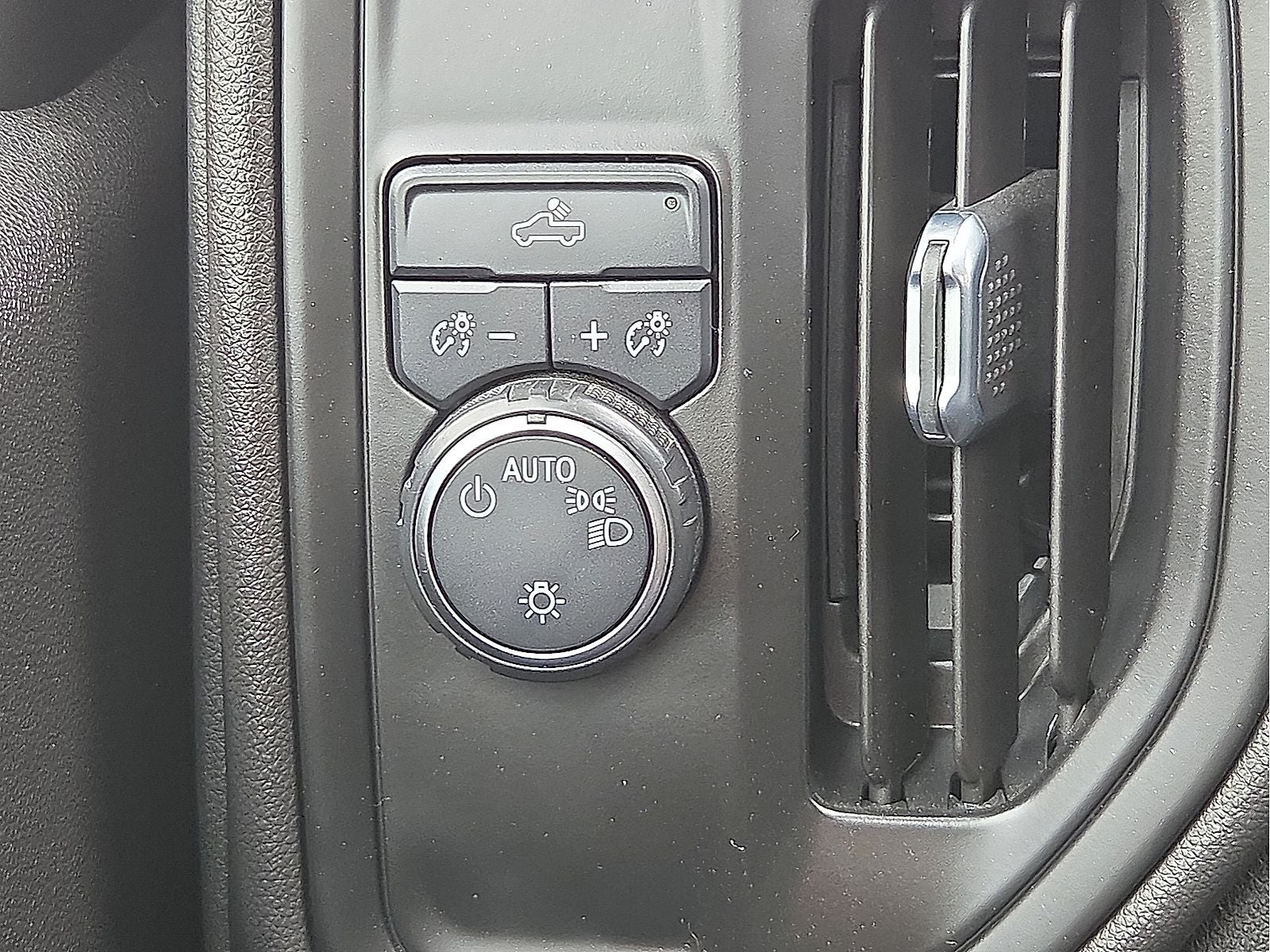 2021 Chevrolet Silverado 1500 WT