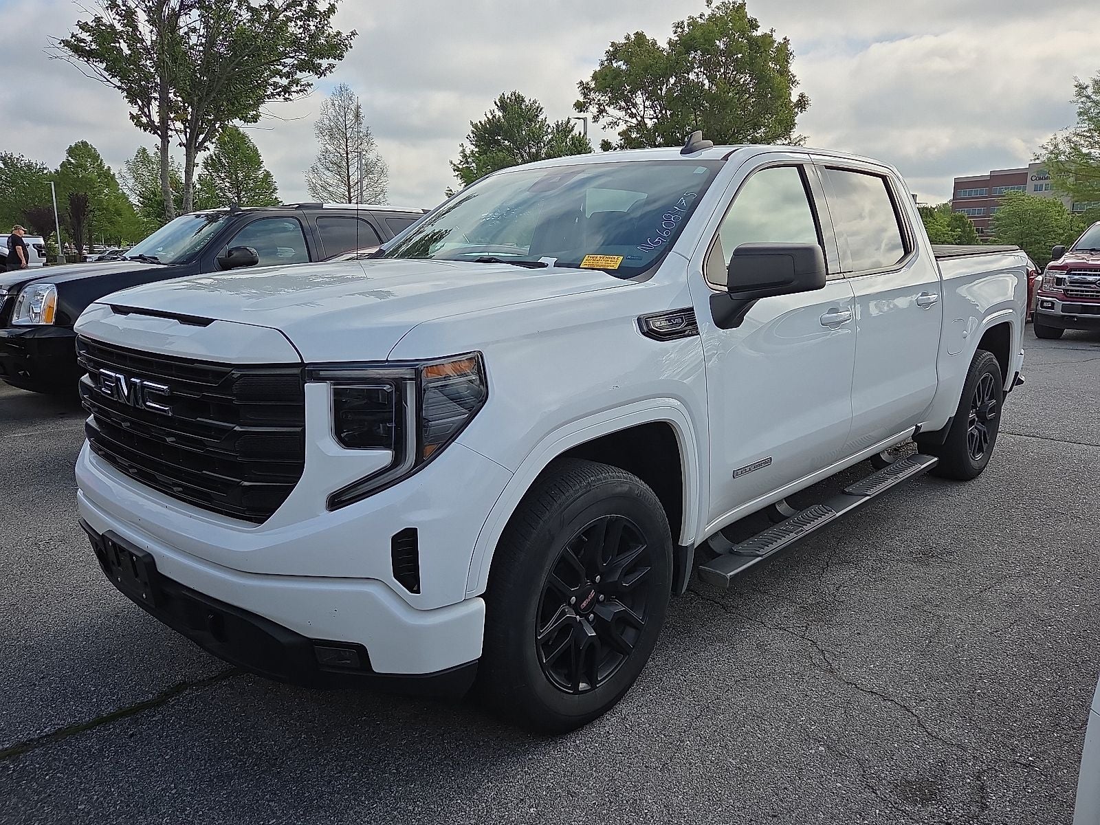 2022 GMC Sierra 1500 Elevation