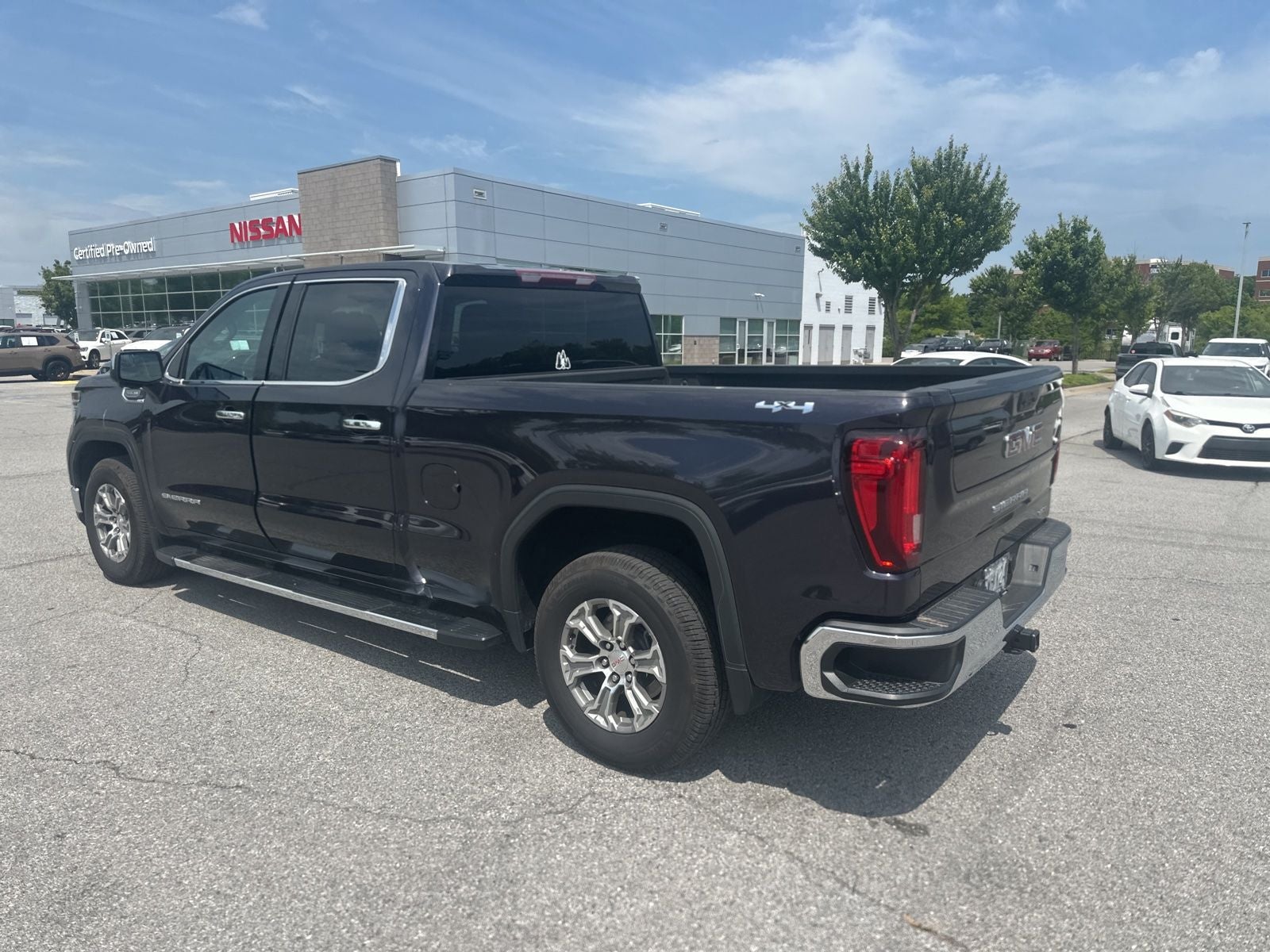 2022 GMC Sierra 1500 SLT