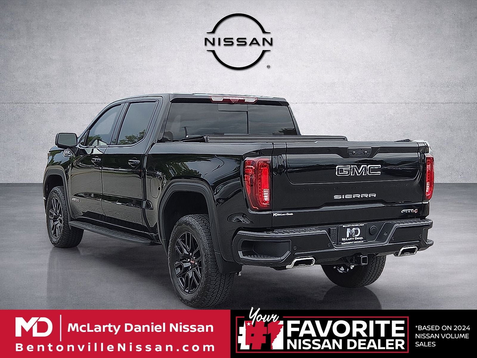 2025 GMC Sierra 1500 AT4
