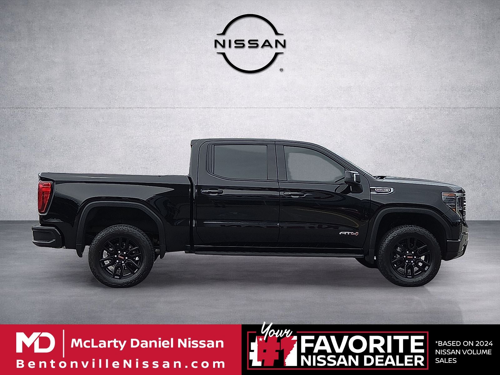 2025 GMC Sierra 1500 AT4
