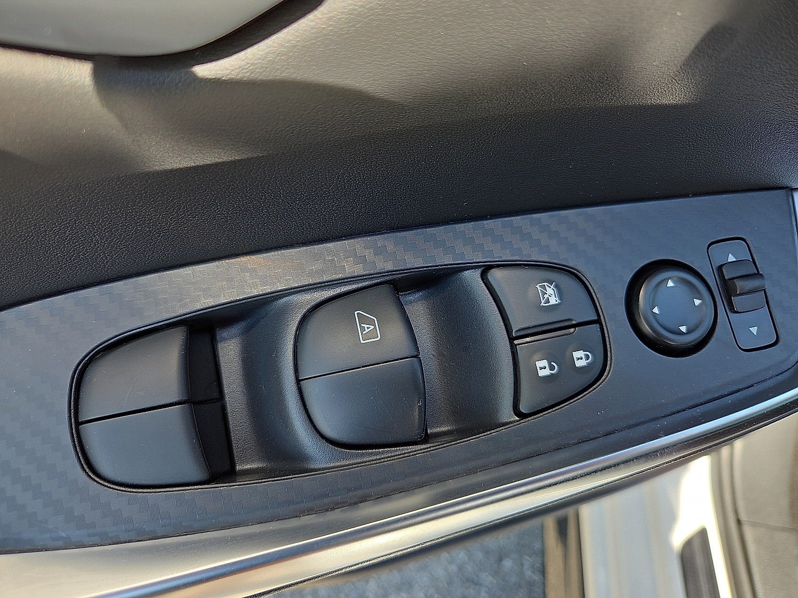 2025 Nissan Sentra SR Midnight Edition