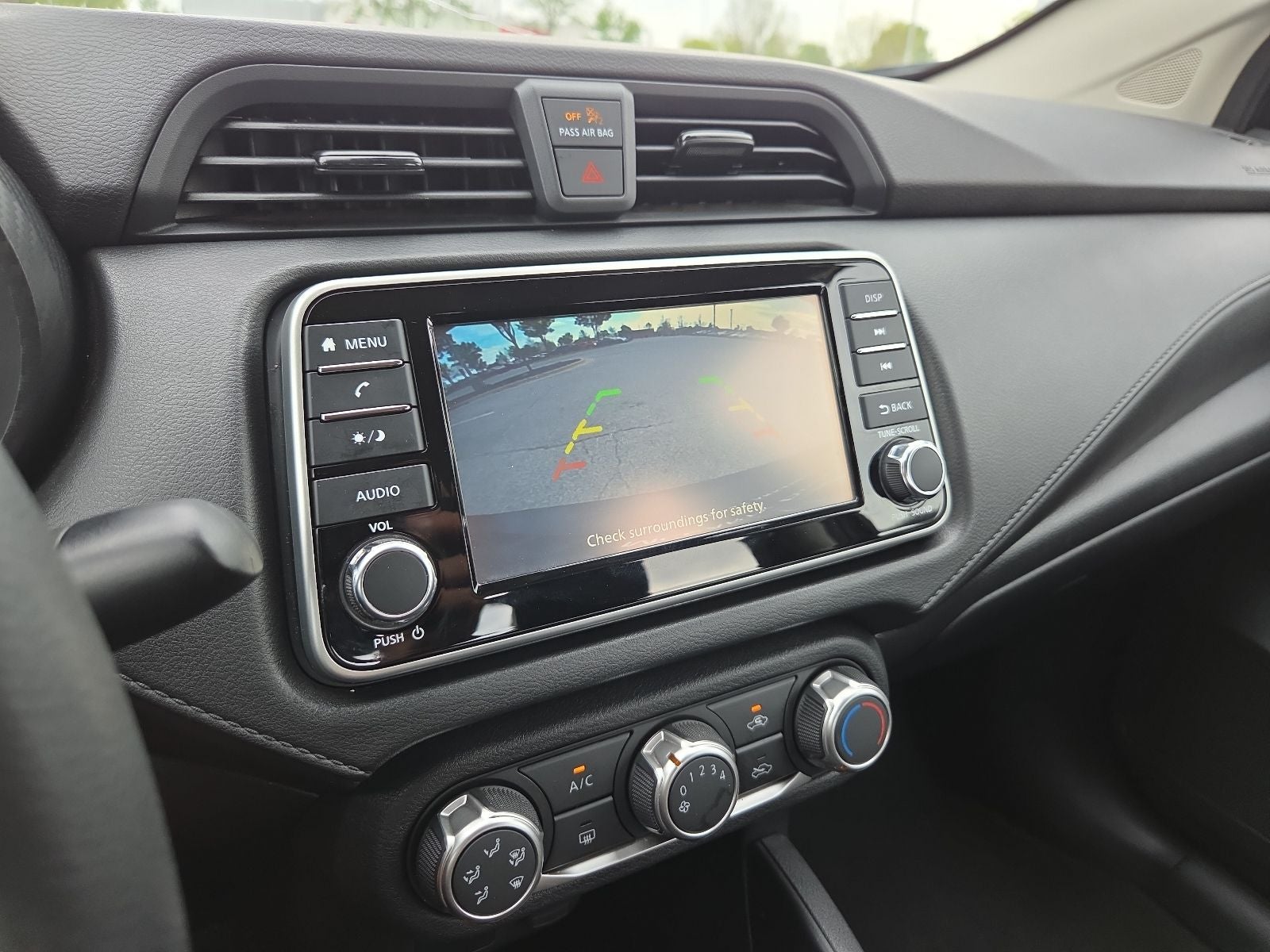 2024 Nissan Versa 1.6 S