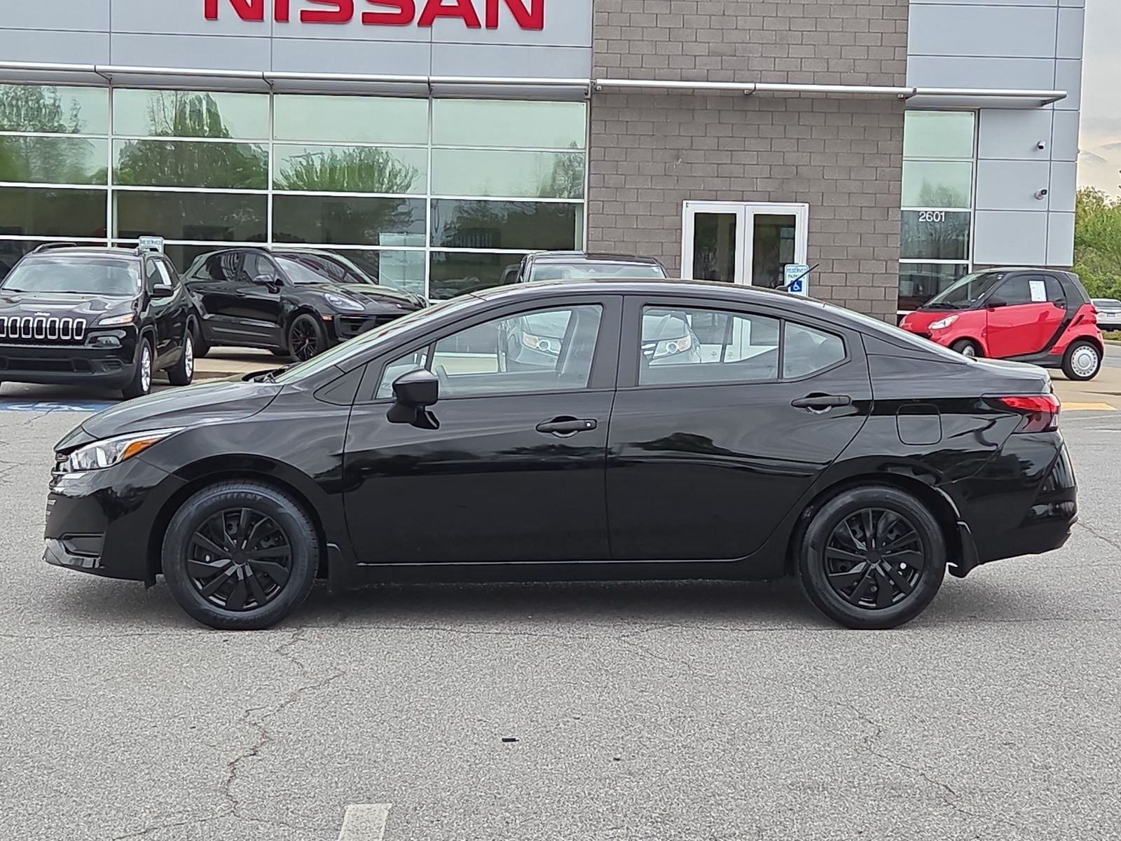 2024 Nissan Versa 1.6 S