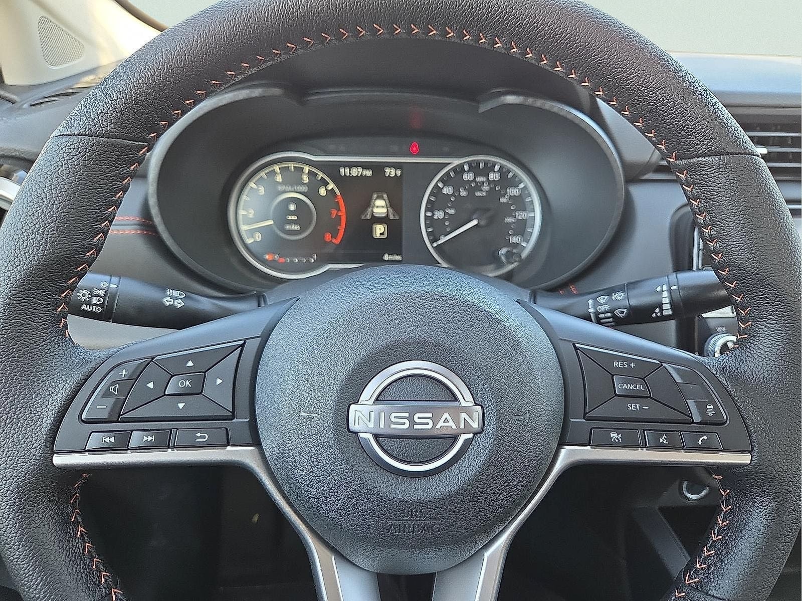 2025 Nissan Versa SR