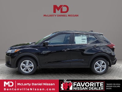 2025 Nissan Kicks Play S