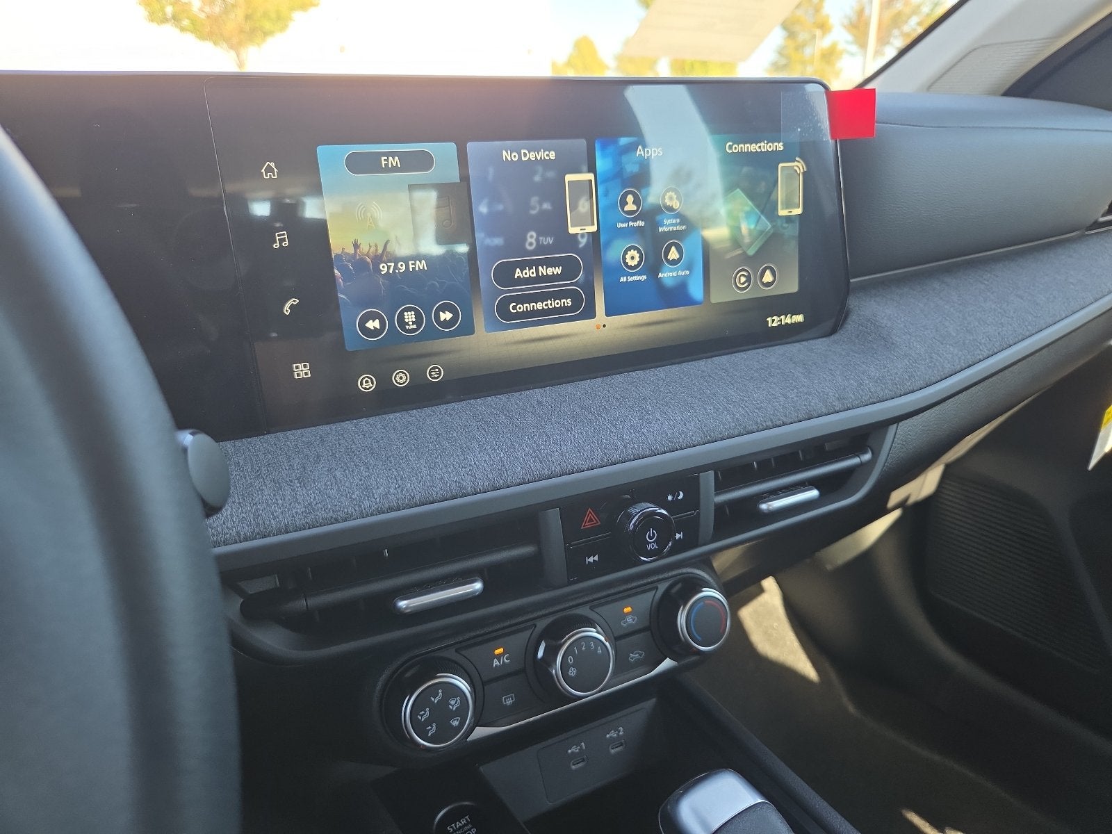2027 Nissan Kicks S