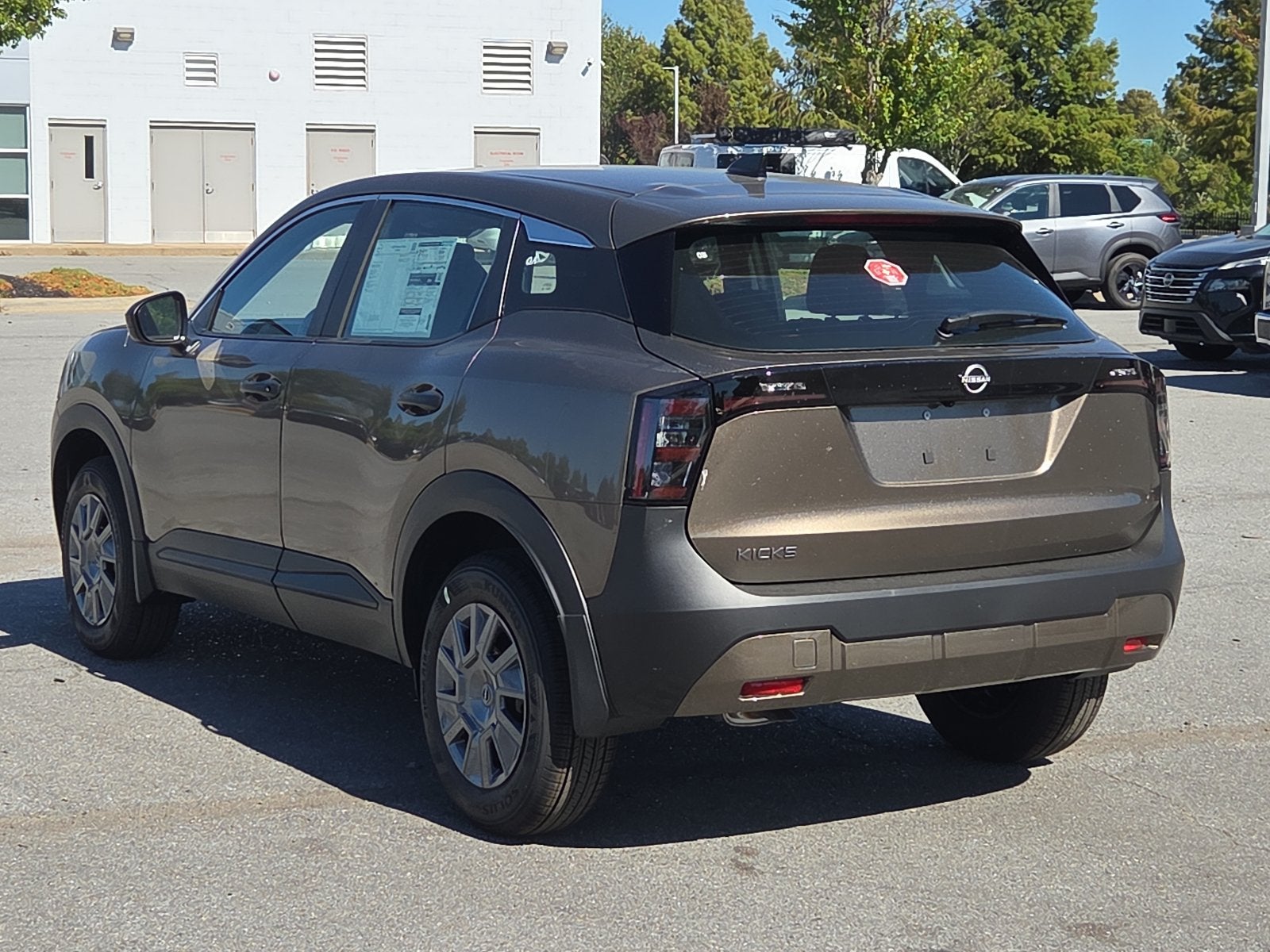 2027 Nissan Kicks S