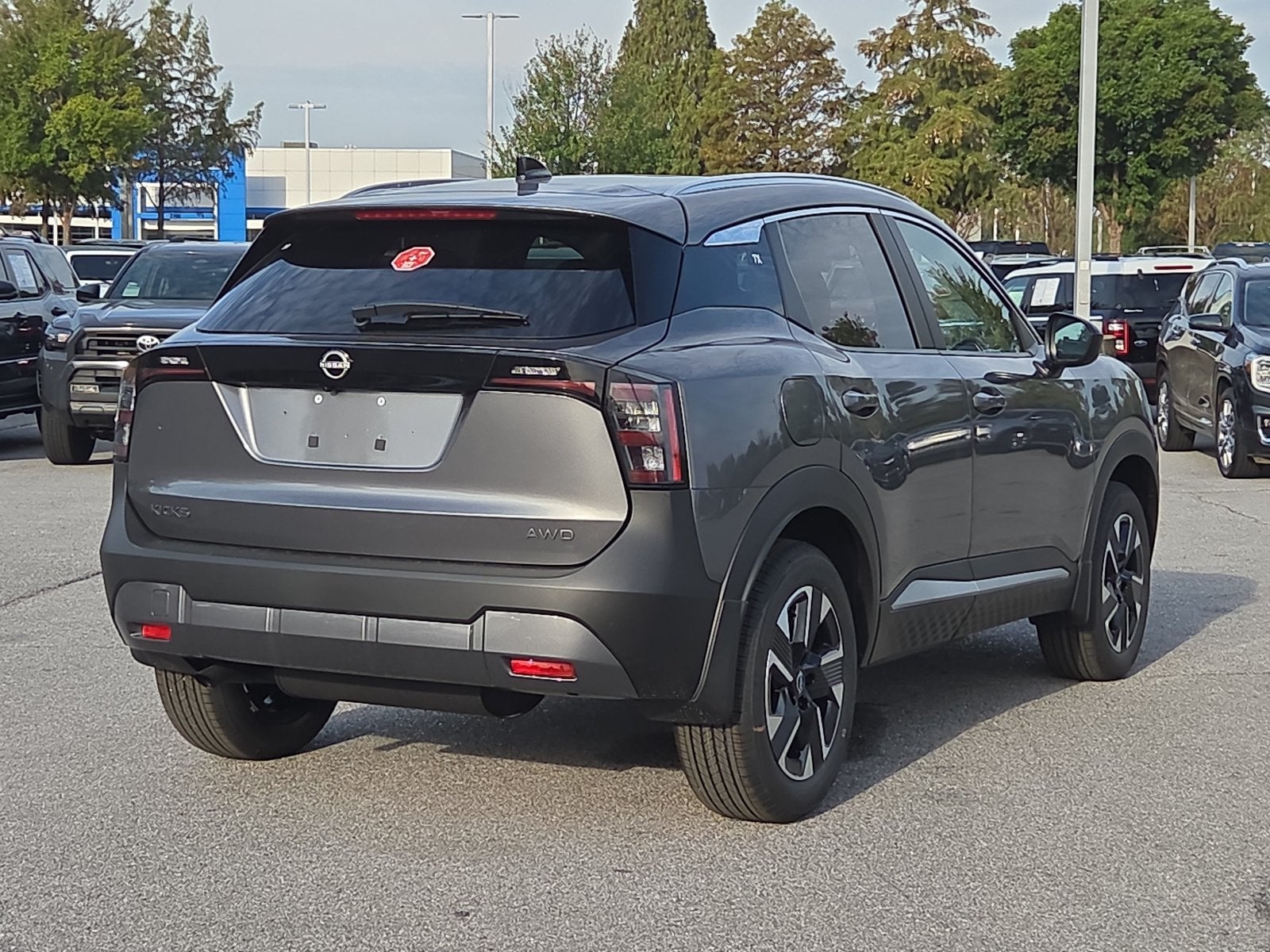 2027 Nissan Kicks SV