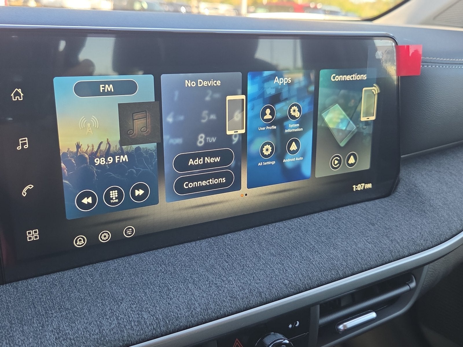 2027 Nissan Kicks SV
