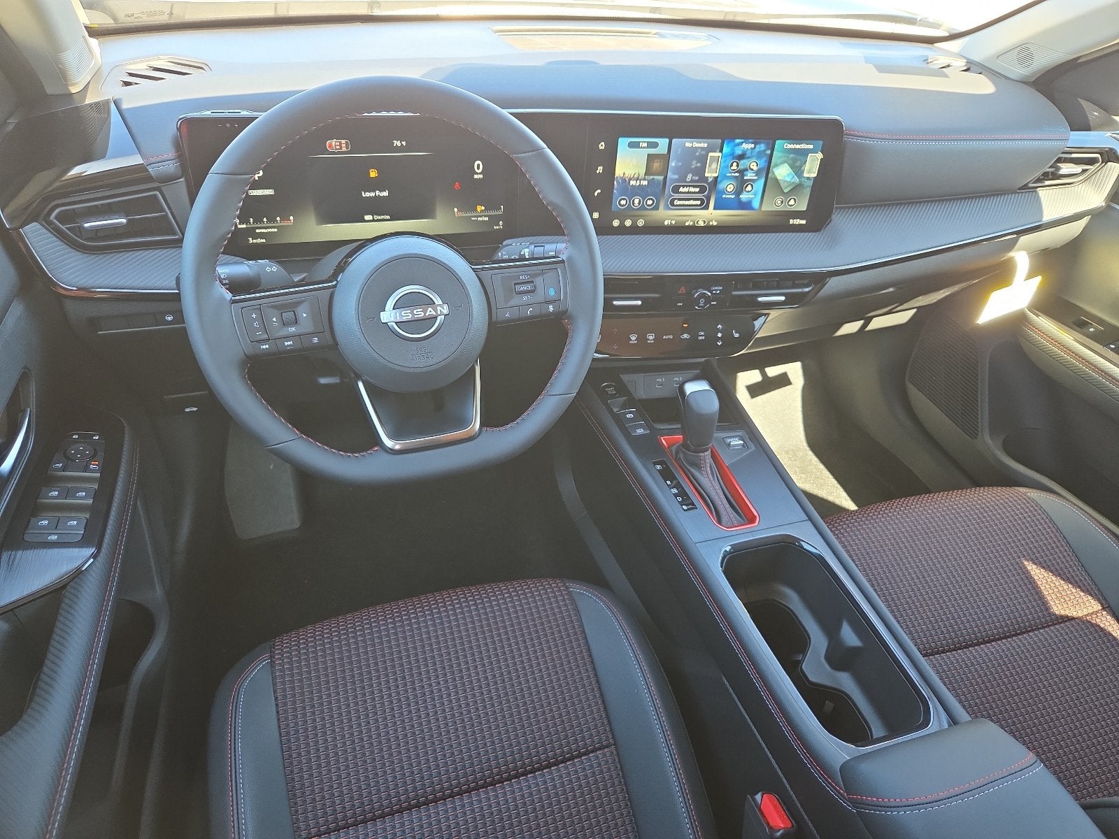 2027 Nissan Kicks SR