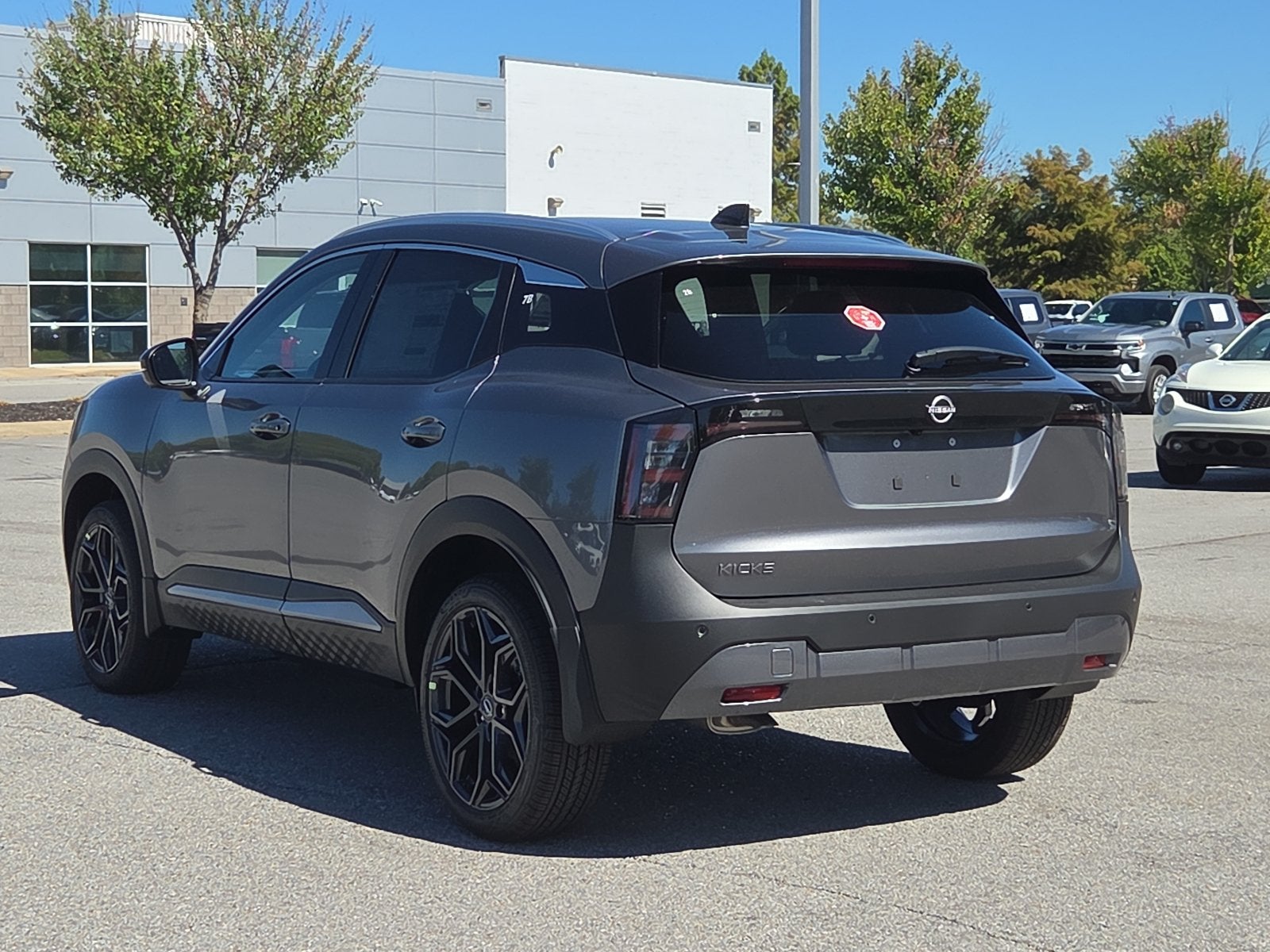 2027 Nissan Kicks SR
