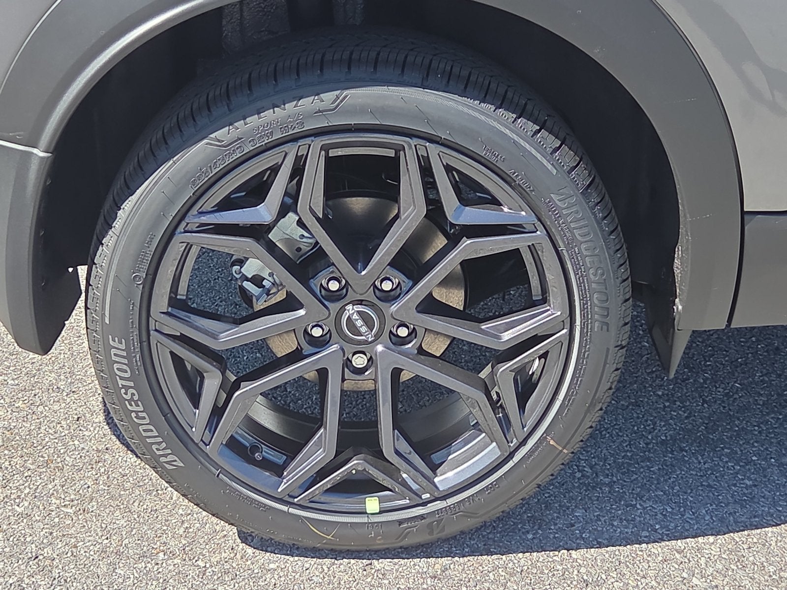 2027 Nissan Kicks SR