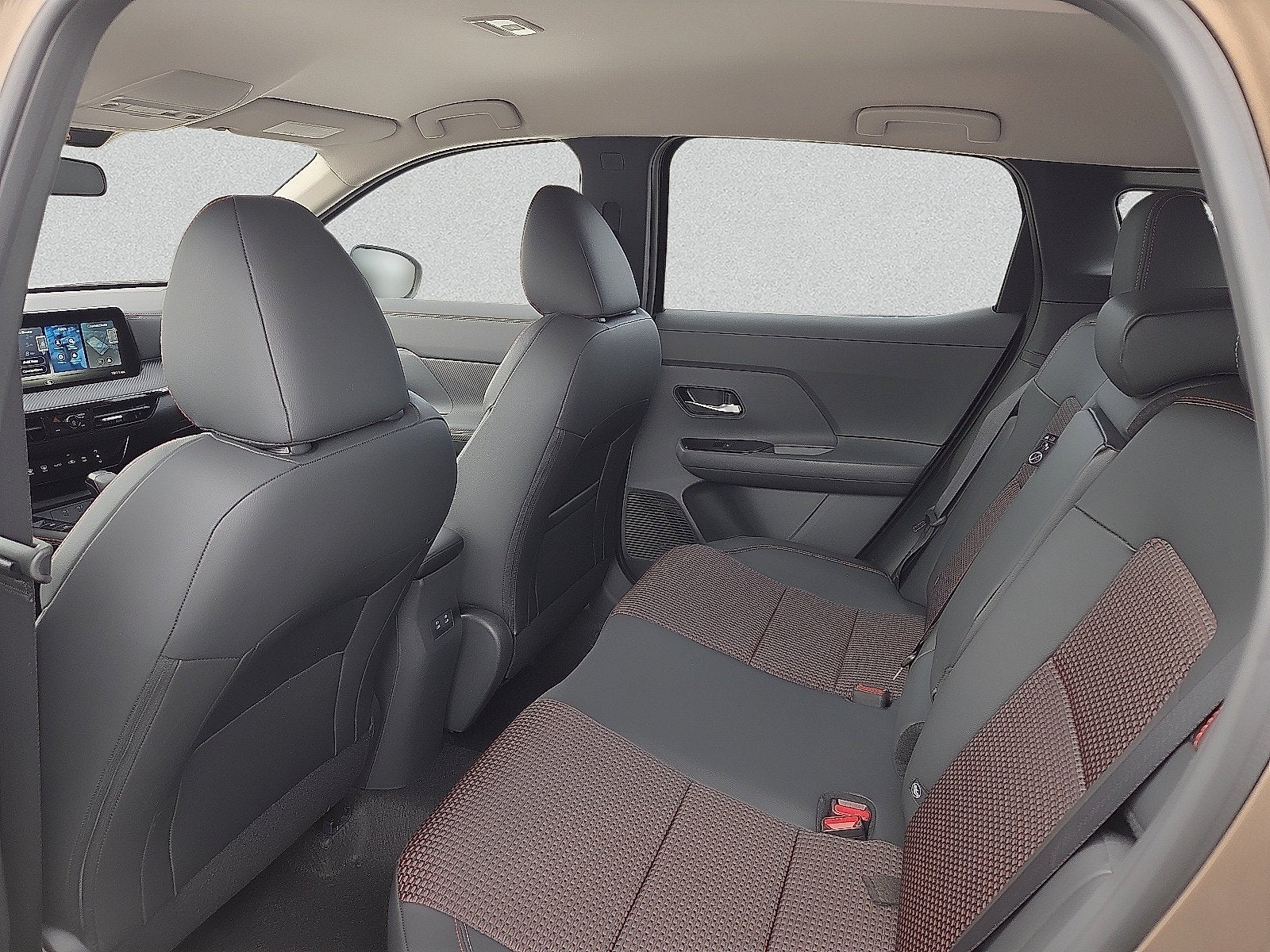 2027 Nissan Kicks SR