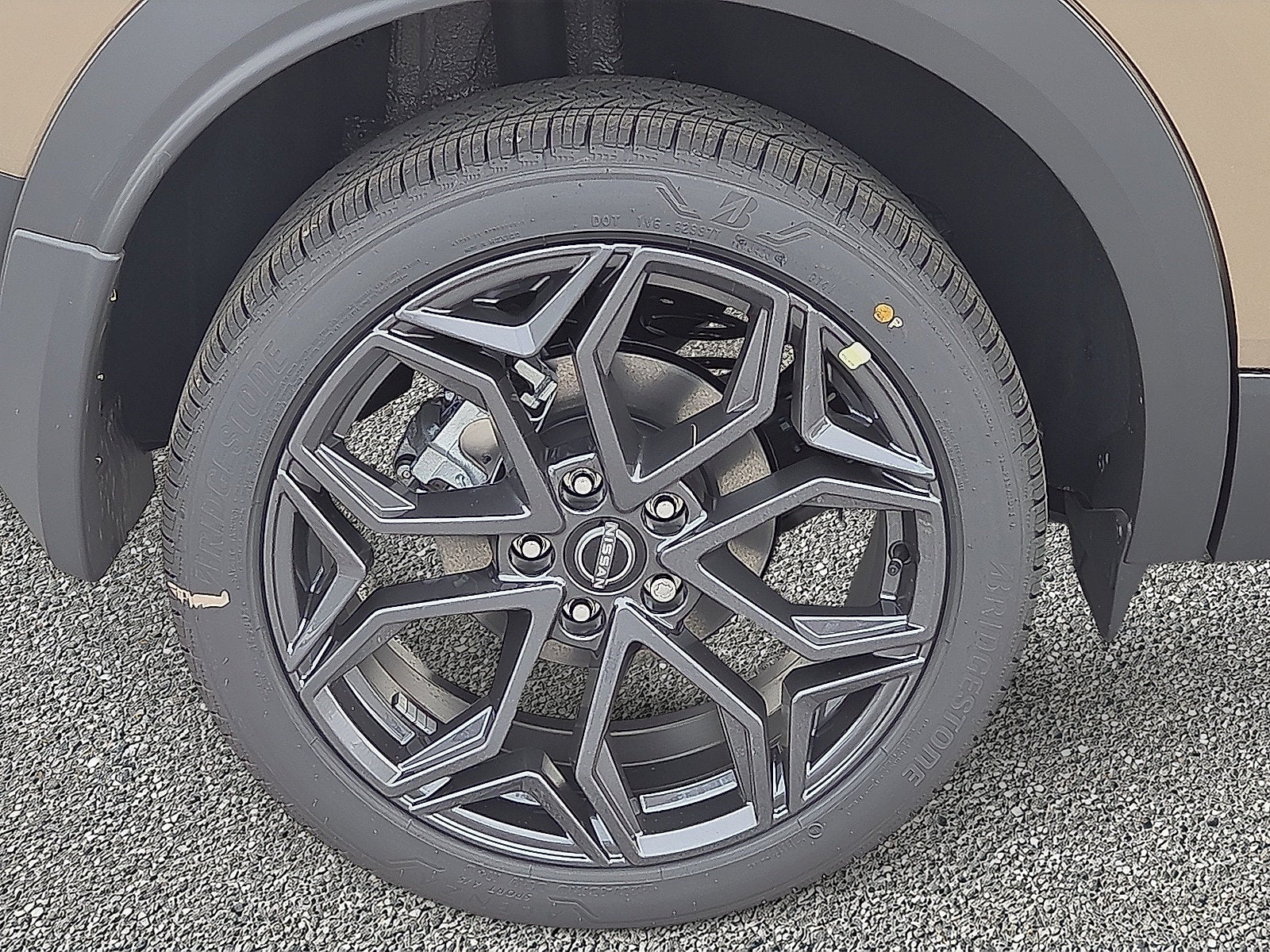 2027 Nissan Kicks SR
