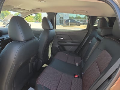 2027 Nissan Kicks SR