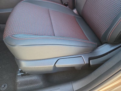 2027 Nissan Kicks SR