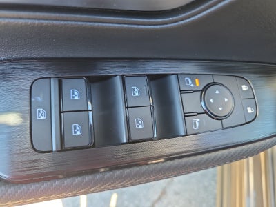 2027 Nissan Kicks SR