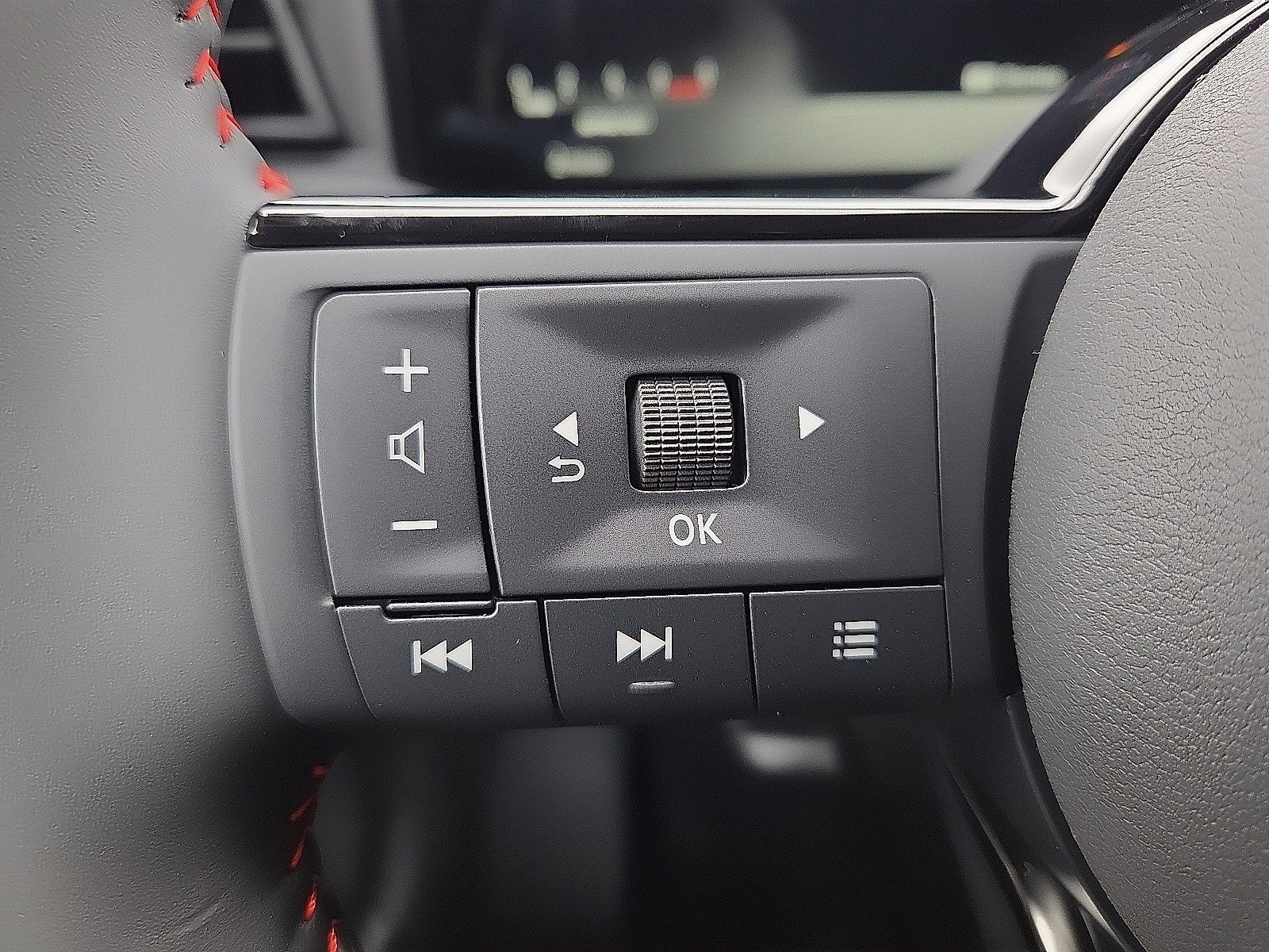 2027 Nissan Kicks SR