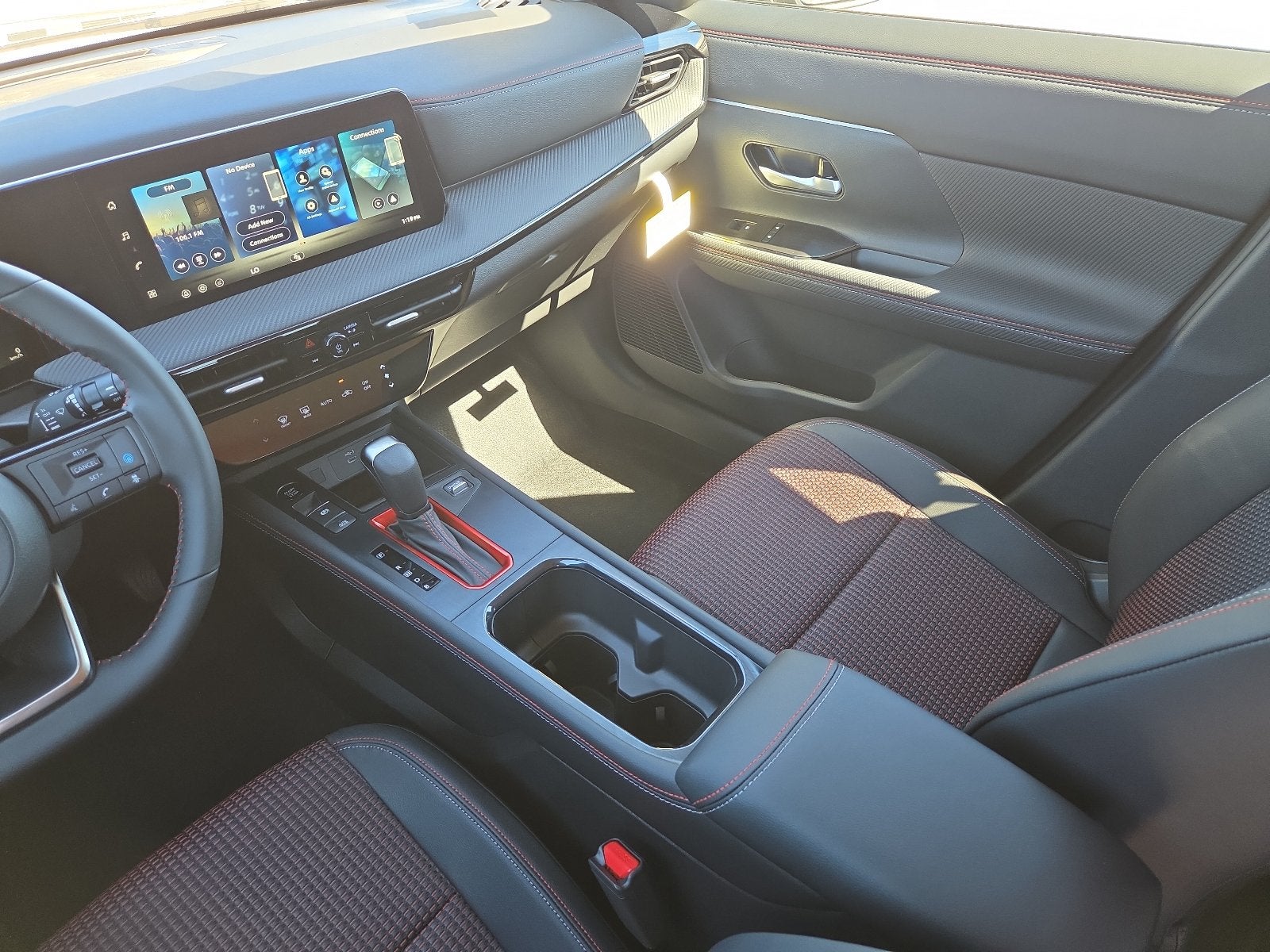 2027 Nissan Kicks SR