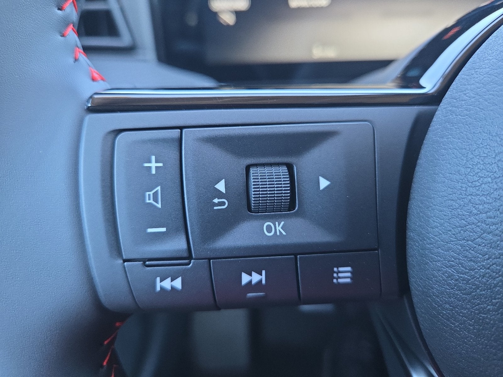 2027 Nissan Kicks SR