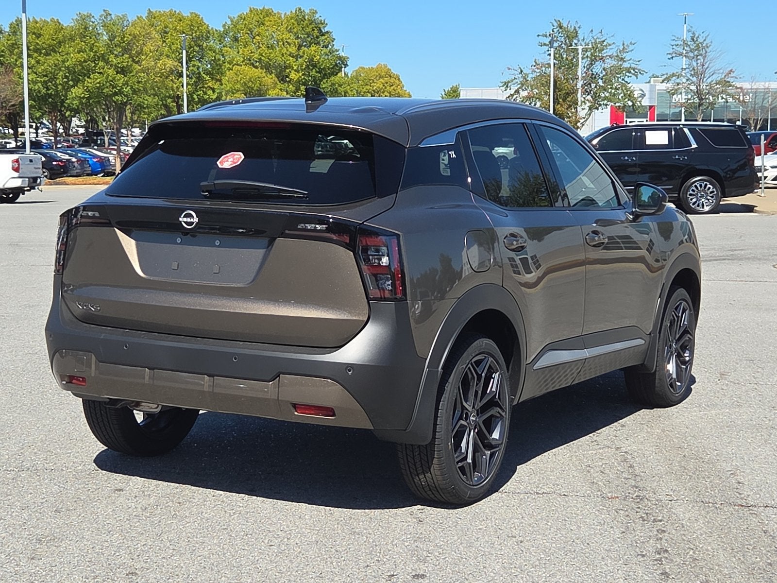 2027 Nissan Kicks SR