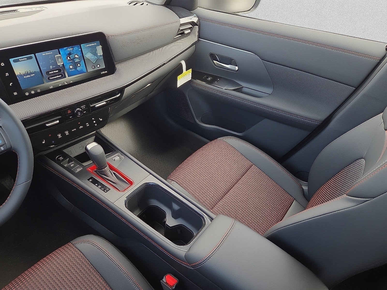 2027 Nissan Kicks SR