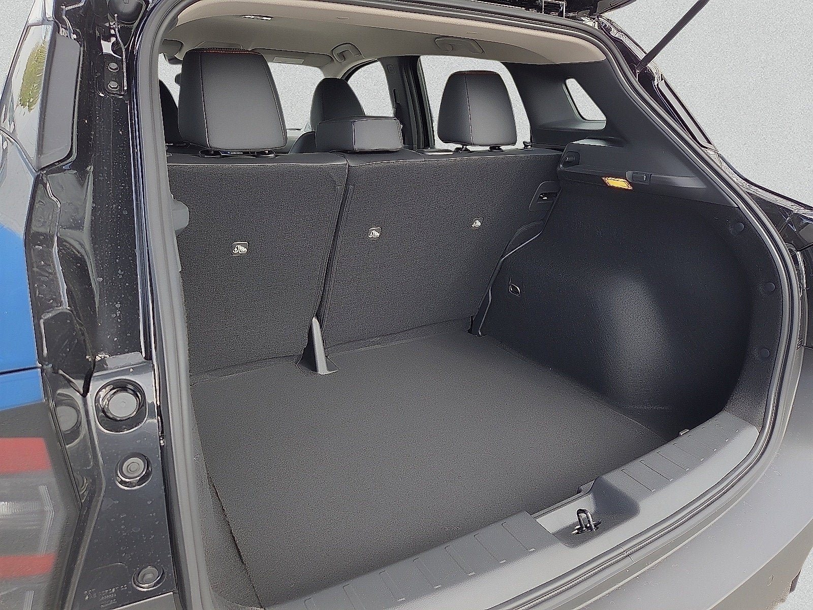 2027 Nissan Kicks SR