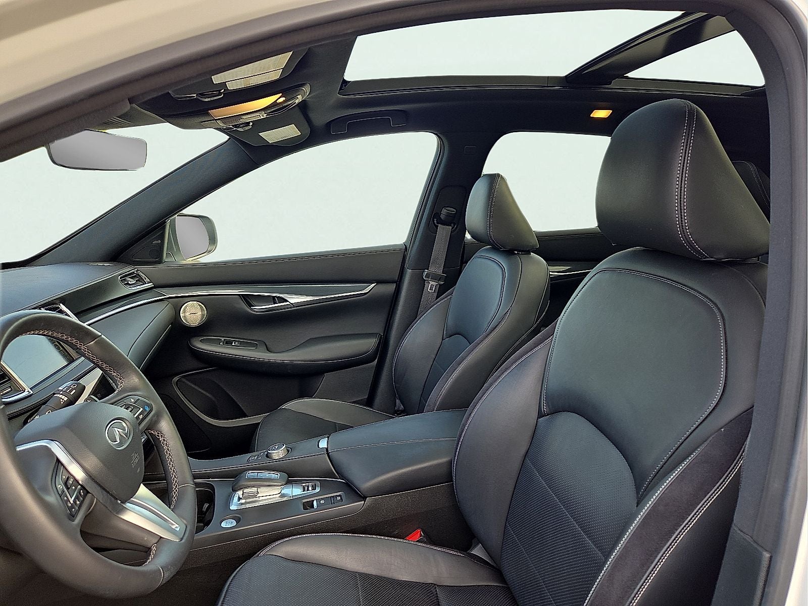 2024 INFINITI QX50 SPORT