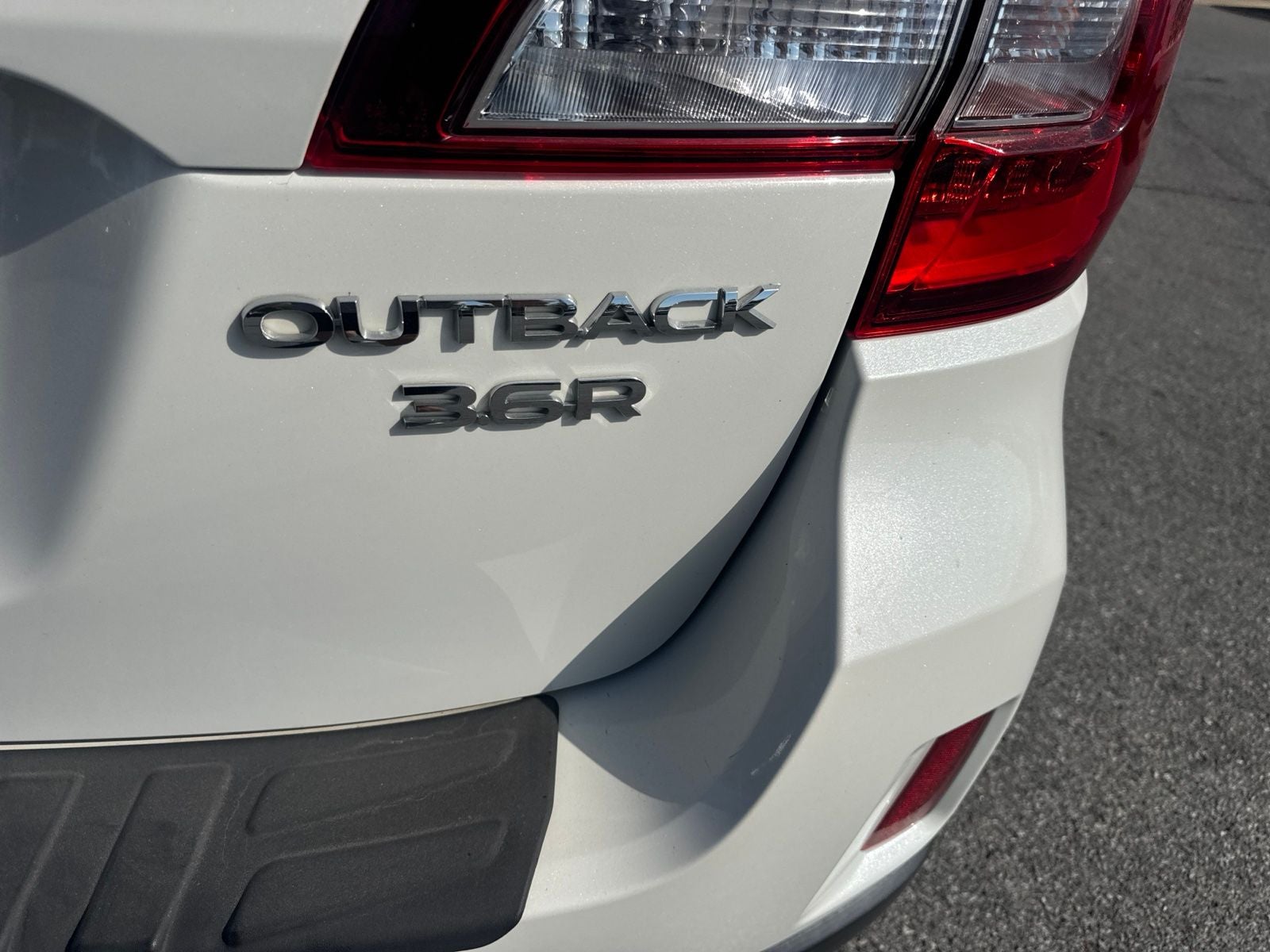 2017 Subaru Outback 3.6R Limited