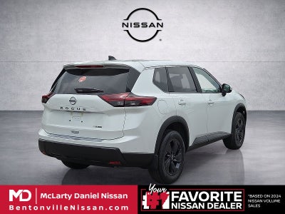 2026 Nissan Rogue SV