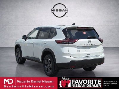 2026 Nissan Rogue SV