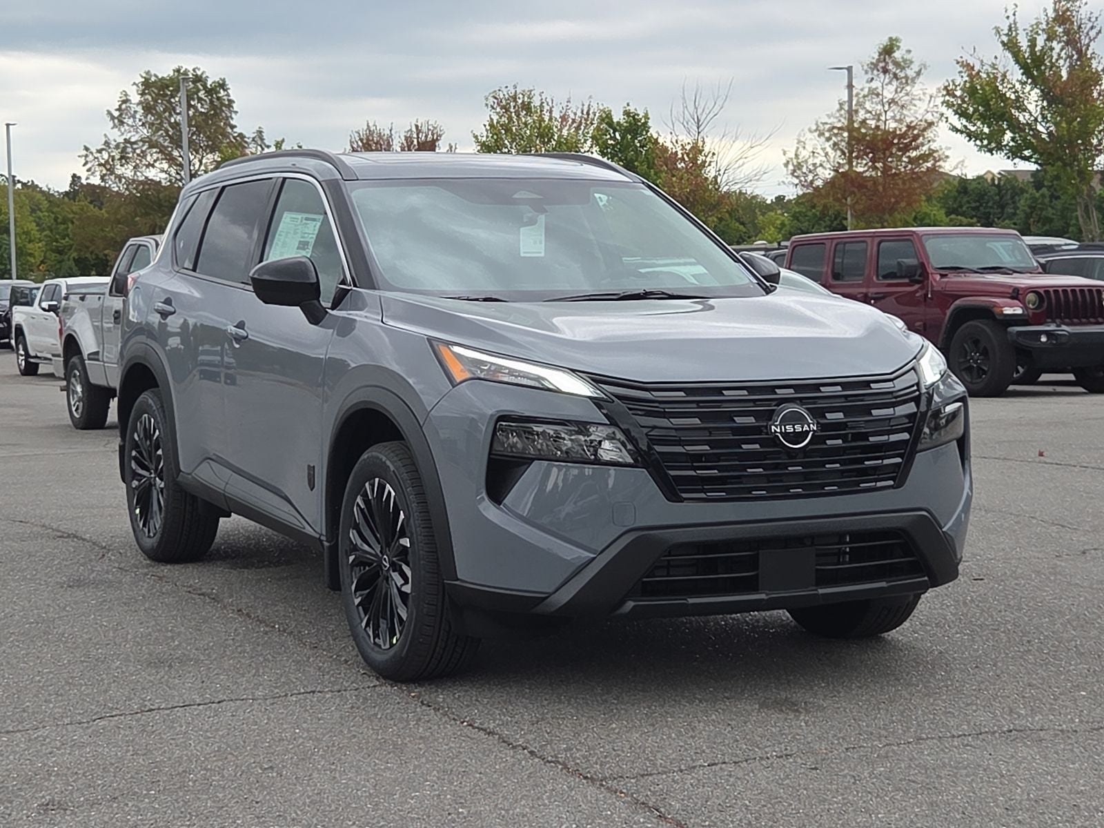 2026 Nissan Rogue Dark Armor™