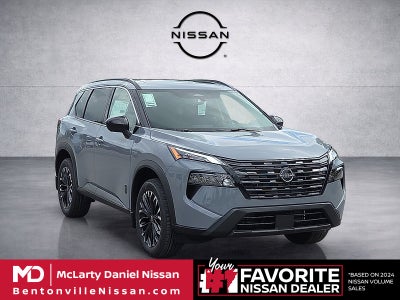 2026 Nissan Rogue Dark Armor™