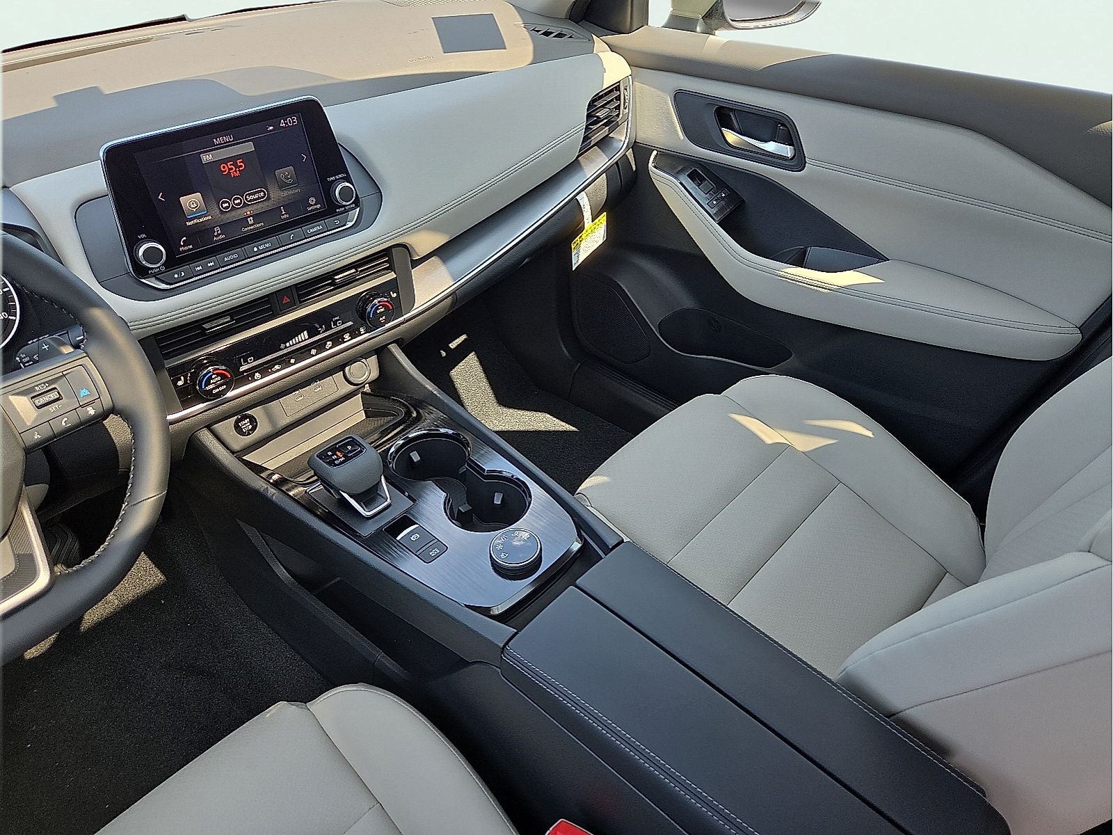 2026 Nissan Rogue Dark Armor™