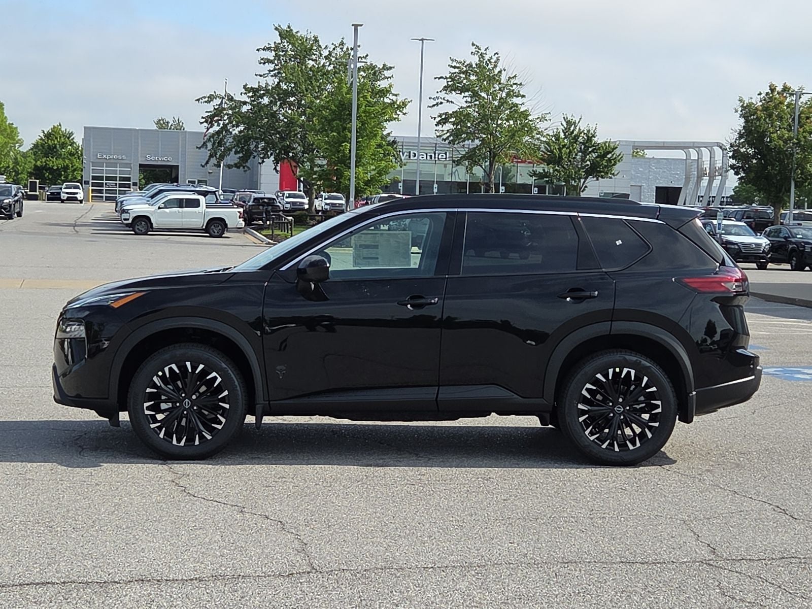 2026 Nissan Rogue Dark Armor™