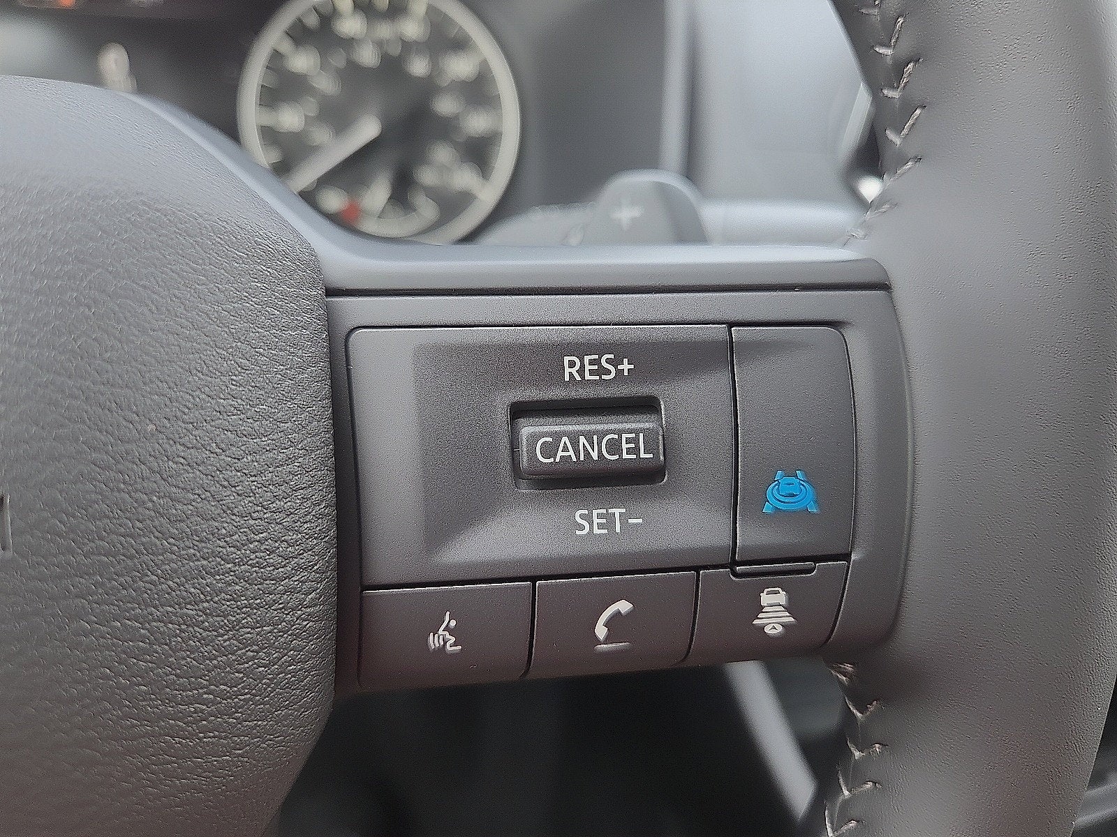 2027 Nissan Rogue SV