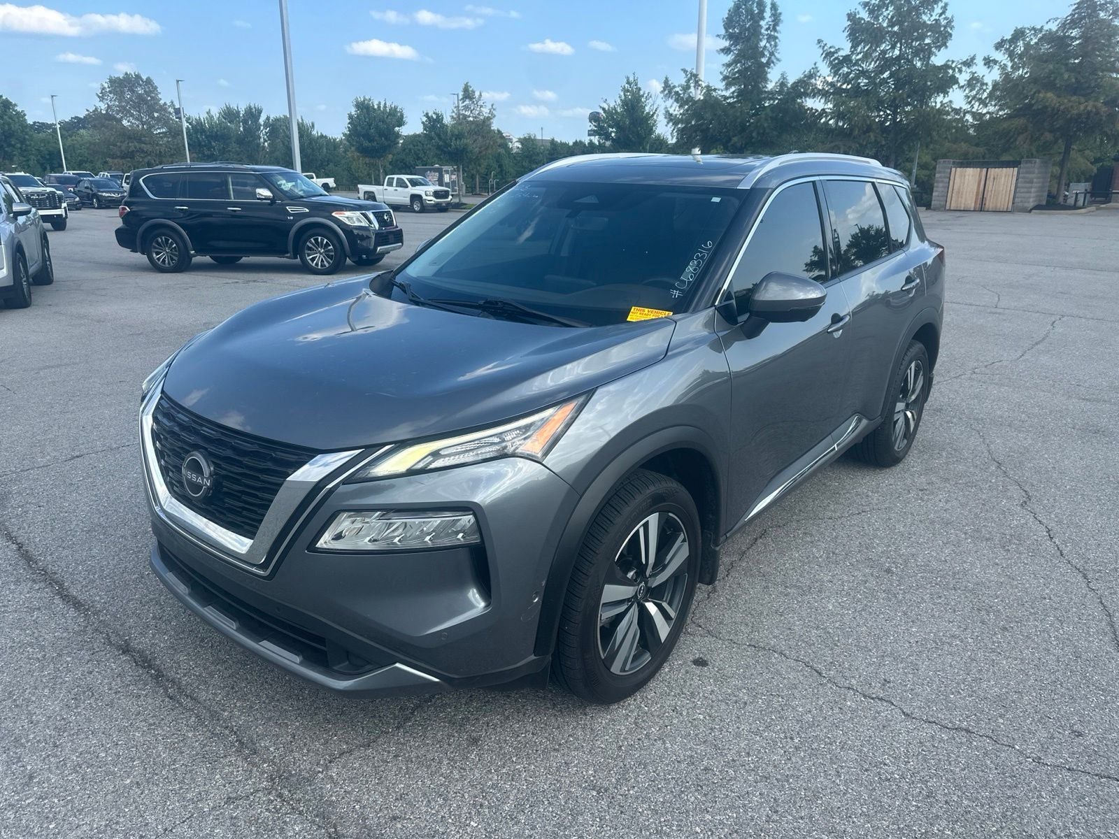 2023 Nissan Rogue SL