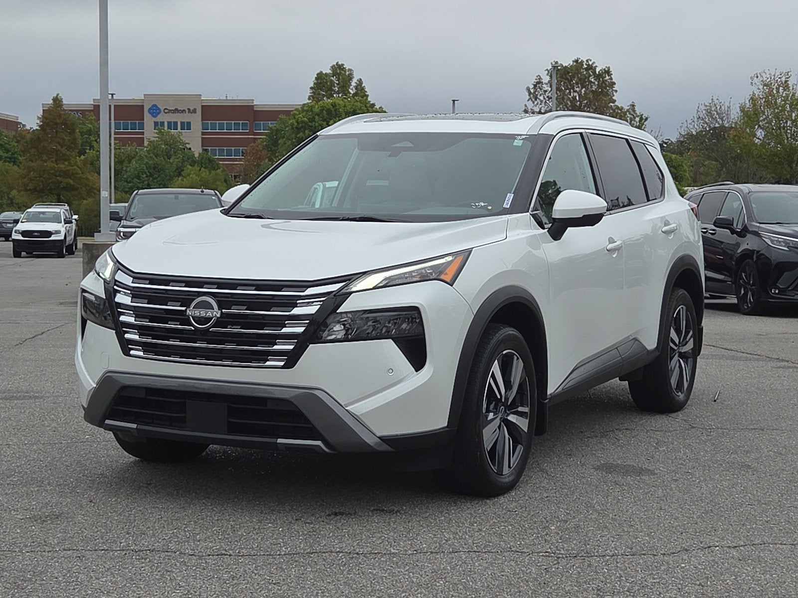 2024 Nissan Rogue SL