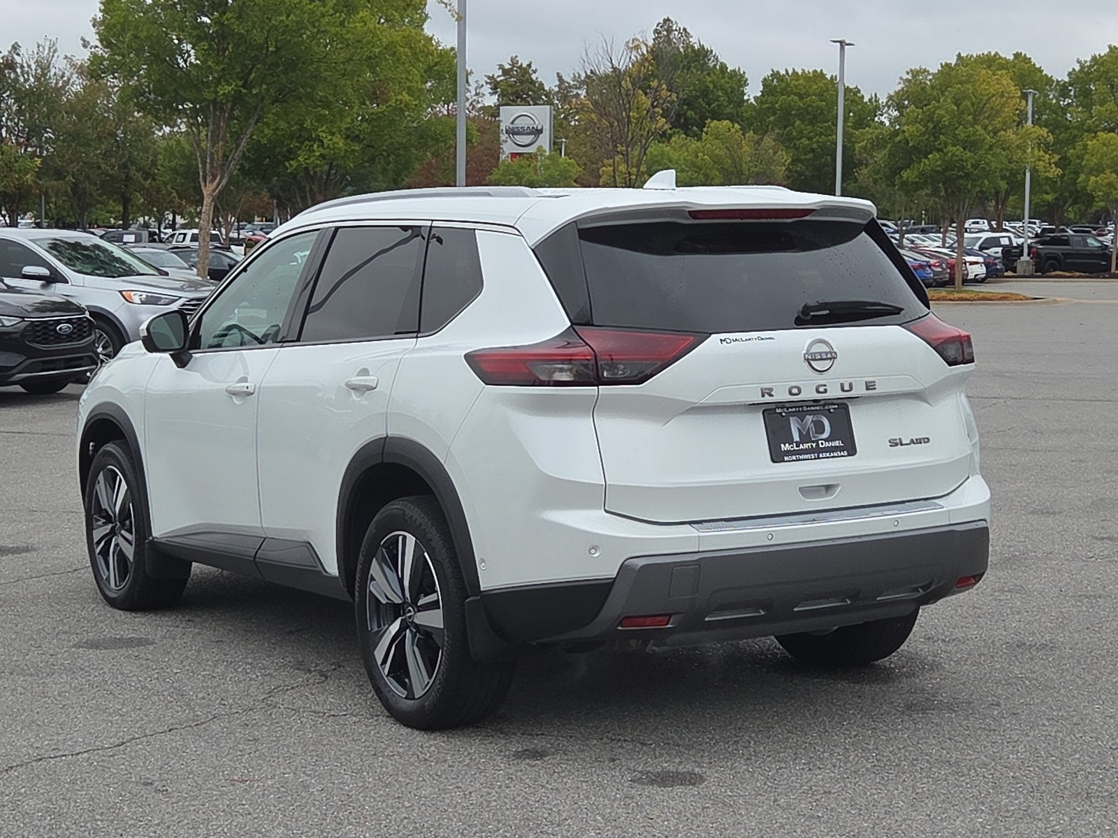 2024 Nissan Rogue SL