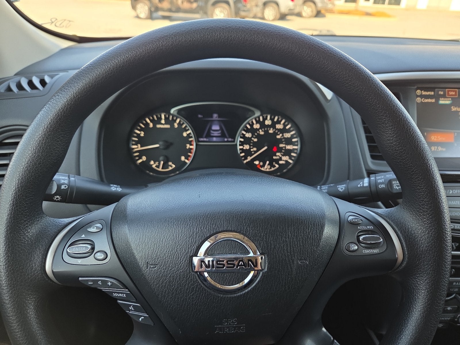 2020 Nissan Pathfinder S