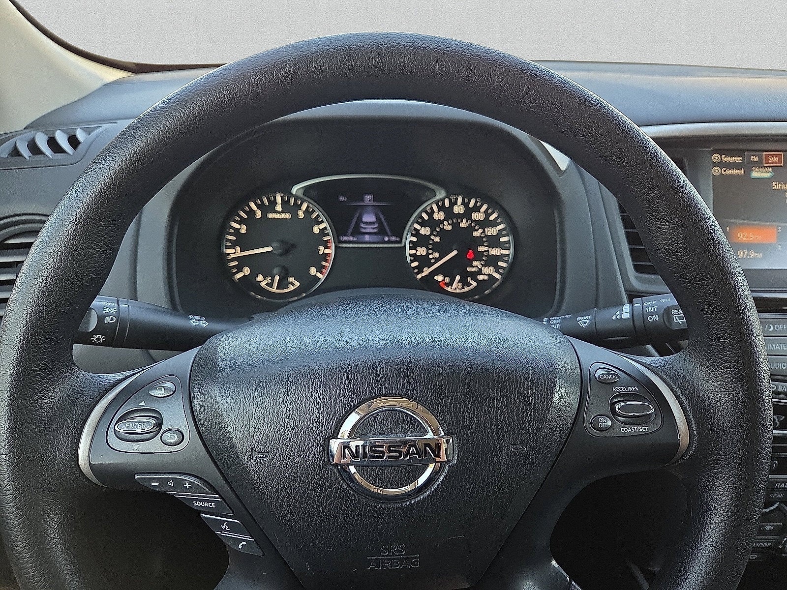 2020 Nissan Pathfinder S