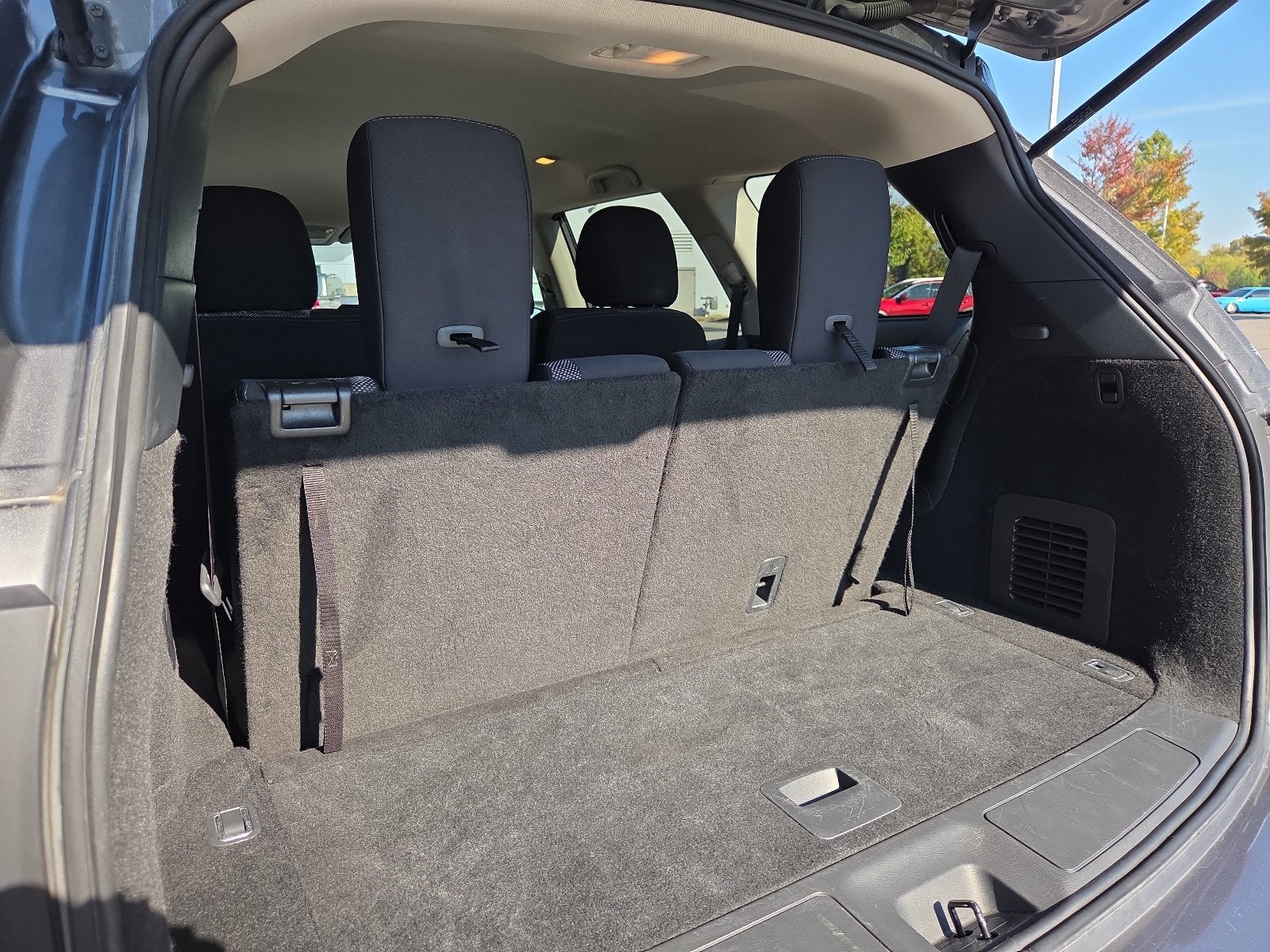 2020 Nissan Pathfinder S