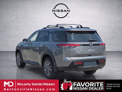 2026 Nissan Pathfinder SV