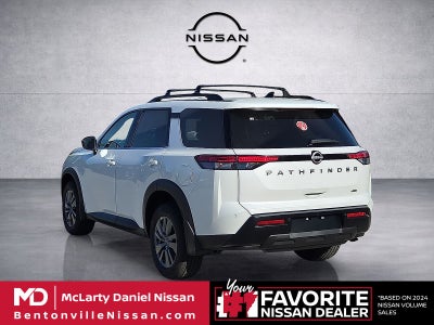 2026 Nissan Pathfinder SV
