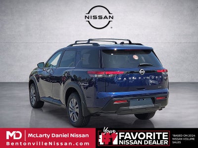 2026 Nissan Pathfinder SV