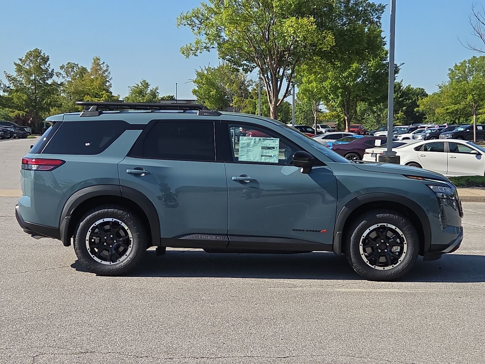 2026 Nissan Pathfinder Rock Creek®