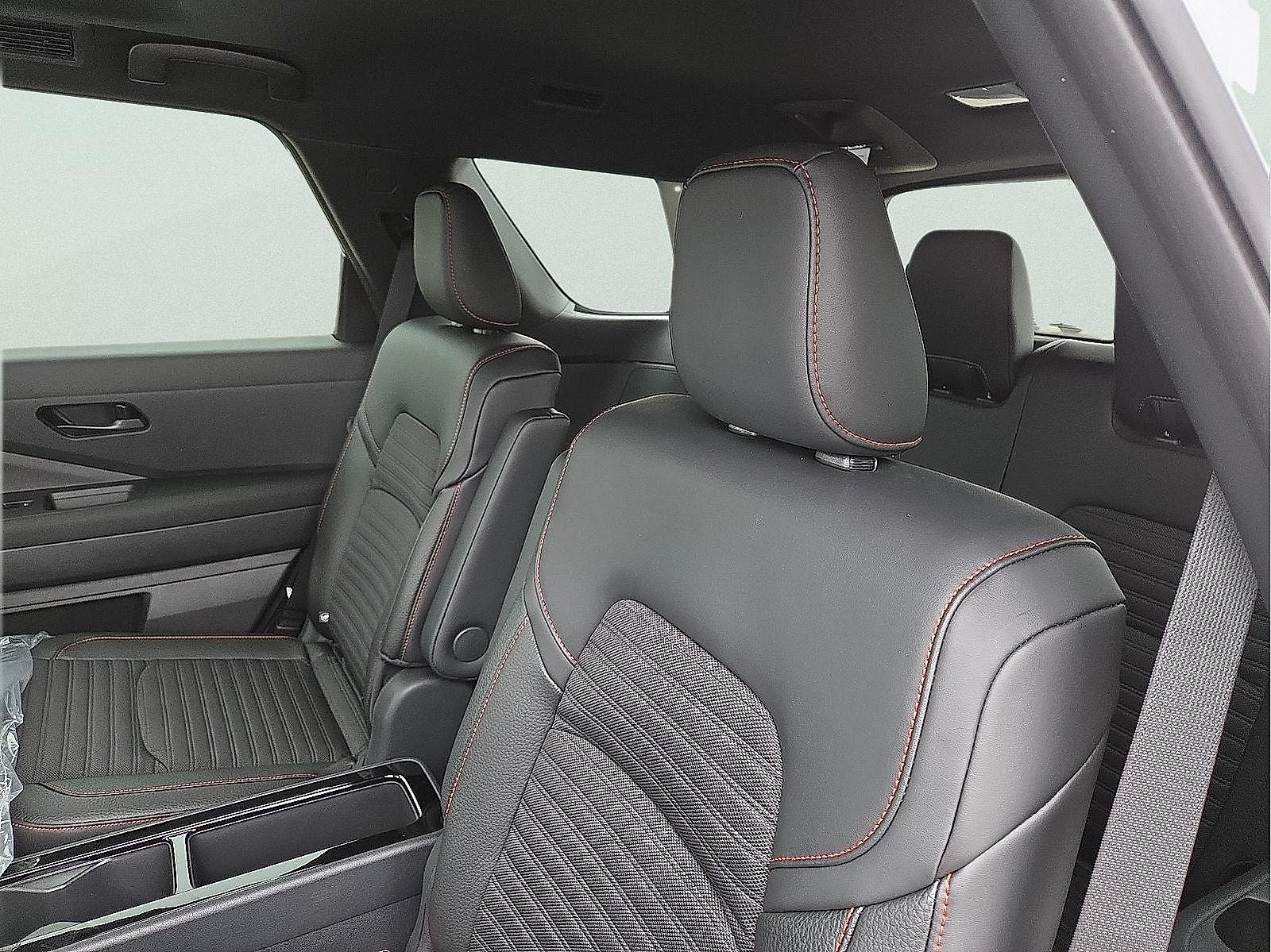 2026 Nissan Pathfinder Rock Creek®