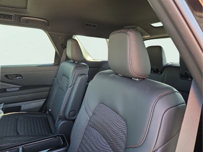 2026 Nissan Pathfinder Rock Creek®