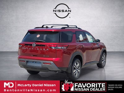2026 Nissan Pathfinder SL